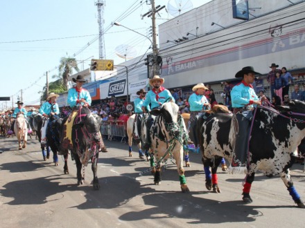 31º Cavalgada Municipal abre festividades dos 165 anos de Paranaíba