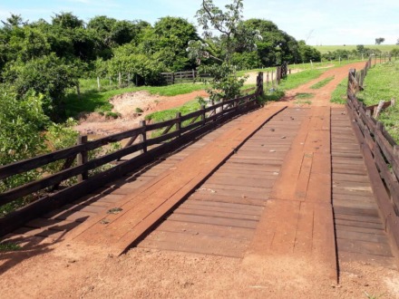 Prefeitura conclui reforma da Ponte das Pedras