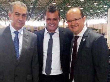 Cesinha mantem contato com governador  e prestigia outorga de medalhas Tiradentes