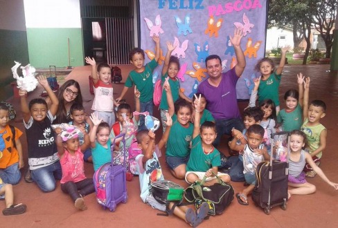 Festa da P�scoa no Ceinf Irm� Dulce