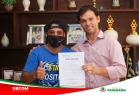 Prefeitura de Parana&iacute;ba d&aacute; posse para novos concursados