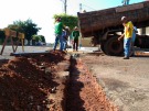 Prefeitura constr�i canaleta na Rua Marechal Rondon