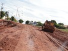 Avenida Quedu Leal recebe ajustes para inicio do asfaltamento